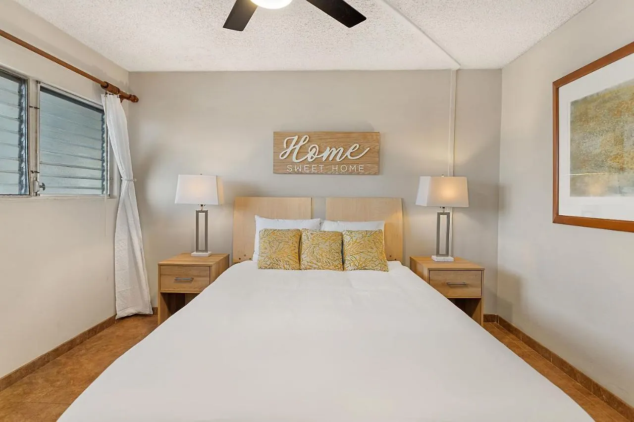 Island Surf 304 - Renovated, Ocean Views, Split Ac Villa Kihei