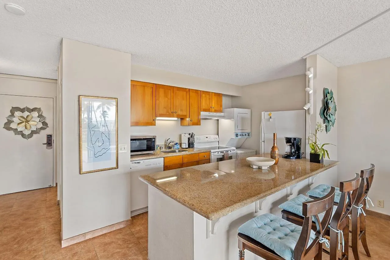 Island Surf 304 - Renovated, Ocean Views, Split Ac Villa Kihei Nyaraló