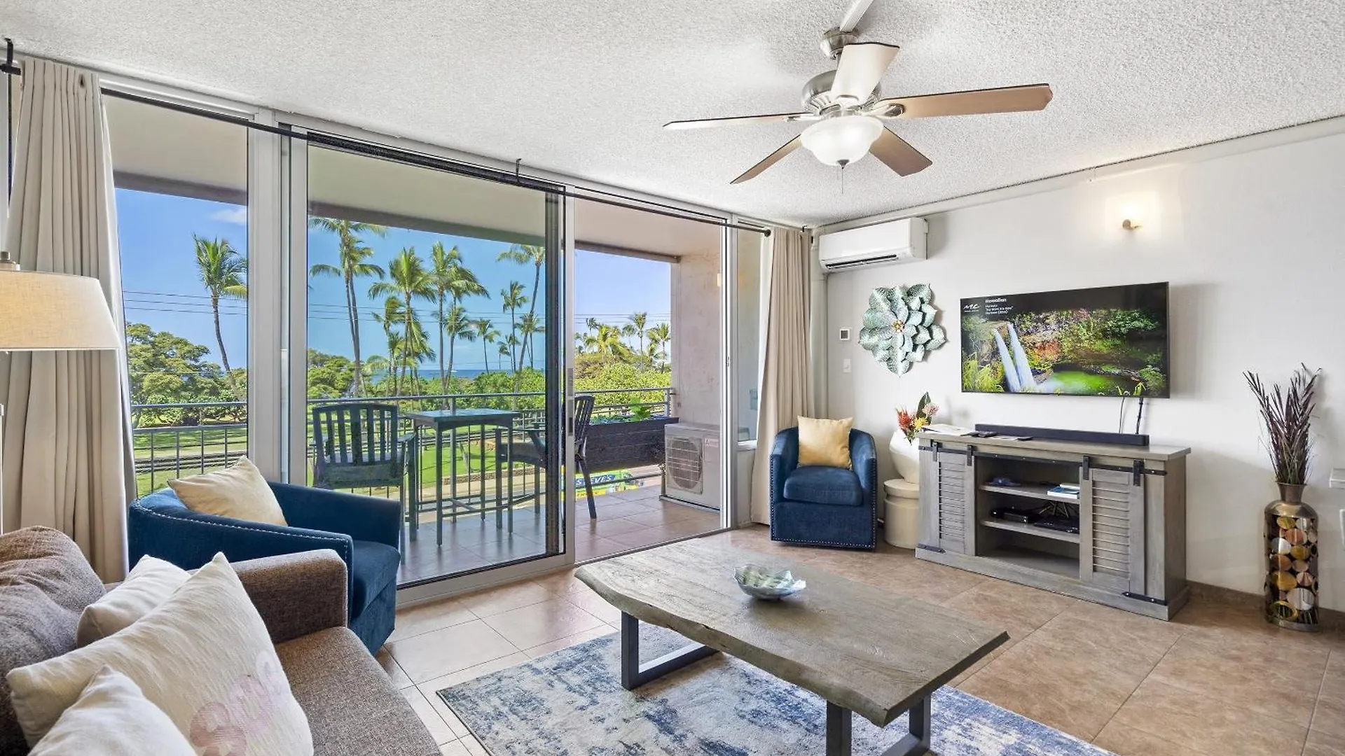 Nyaraló Island Surf 304 - Renovated, Ocean Views, Split Ac Villa Kihei